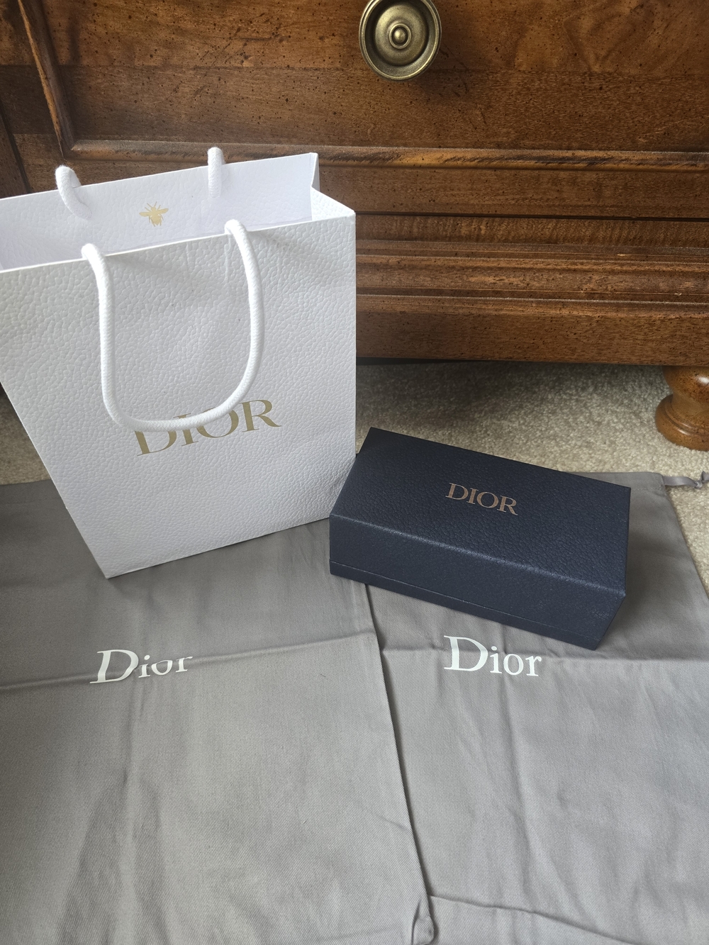 Dior Gift Bag, Box, Dustbag - Picture 2 of 5